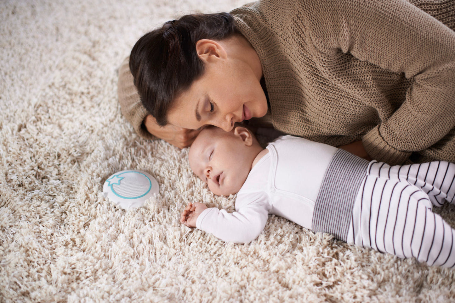 Snu:mee lejátszó és babaőrző