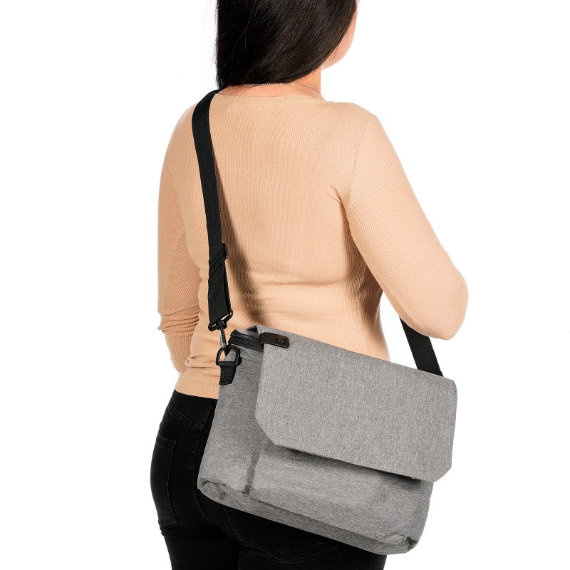 Zizito táska és autós háttámlavédő egyben - BBLOVE | Bababolt és webshop